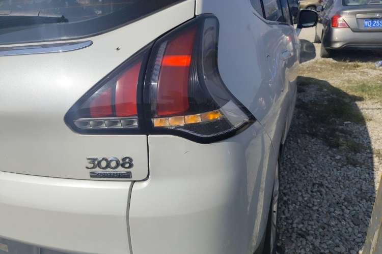 Used Peugeot 3008 2019 350THP Automatic Leading Edition Right Rear Taillight