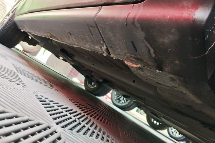 Used Peugeot 3008 2019 350THP Automatic Elite Edition Right Side Sill