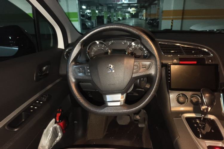 Used Peugeot 3008 2019 350THP Automatic Leading Edition Steering Wheel