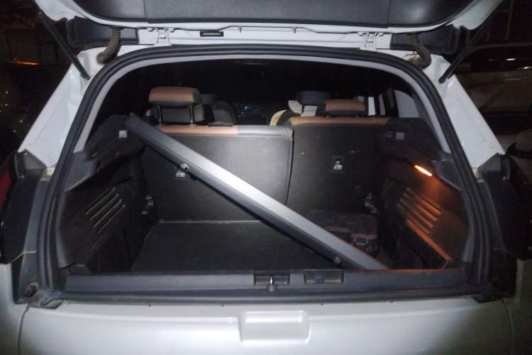 Used Peugeot 3008 2019 350THP Automatic Leading Edition Trunk