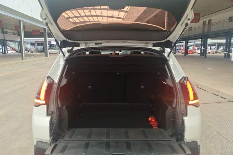 Used Peugeot 3008 2019 350THP Automatic Leading Edition Trunk