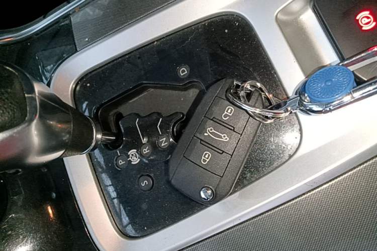 Used Peugeot 3008 2019 350THP Automatic Leading Edition Vehicle Key