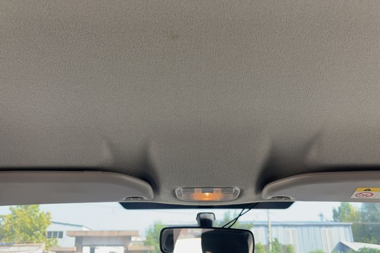 Used Peugeot 301 2014 1.6L Automatic Comfort Edition Headliner