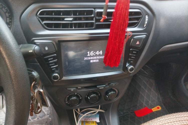 Used Peugeot 301 2014 1.6L Manual Comfort Edition Audio And AC Panel