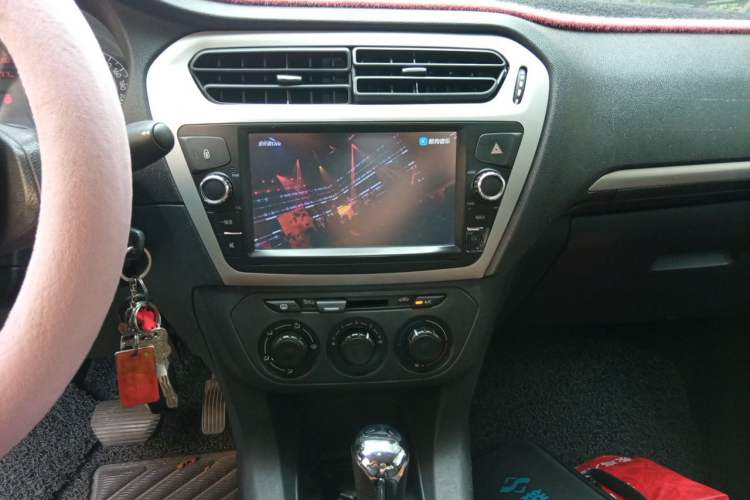 Used Peugeot 301 2014 1.6L Automatic Comfort Edition Audio And AC Panel