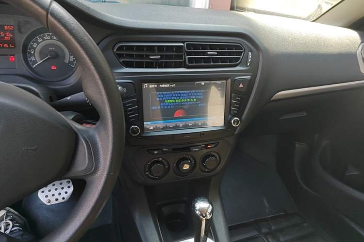 Used Peugeot 301 2014 1.6L Automatic Comfort Edition Audio And AC Panel