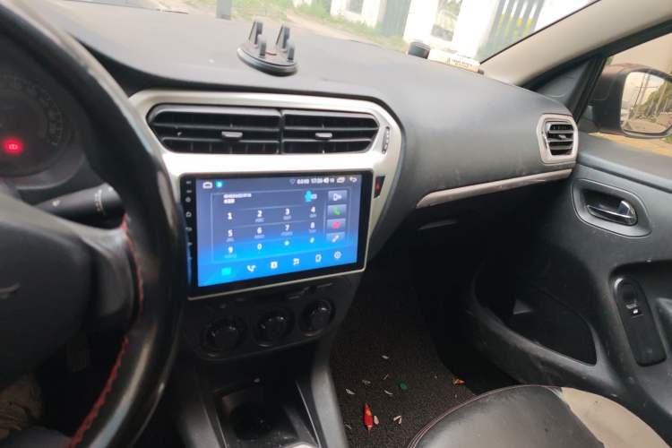 Used Peugeot 301 2014 1.6L Manual Comfort Edition Audio And AC Panel