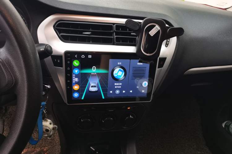 Used Peugeot 301 2014 1.6L Manual Comfort Edition Audio And AC Panel