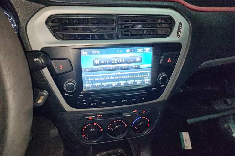Used Peugeot 301 2014 1.6L Manual Comfort Edition Audio And AC Panel