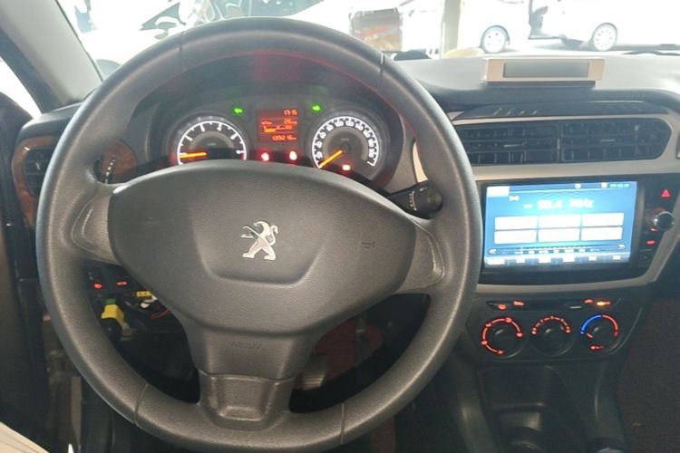 Used Peugeot 301 2014 1.6L Manual Comfort Edition Center Console