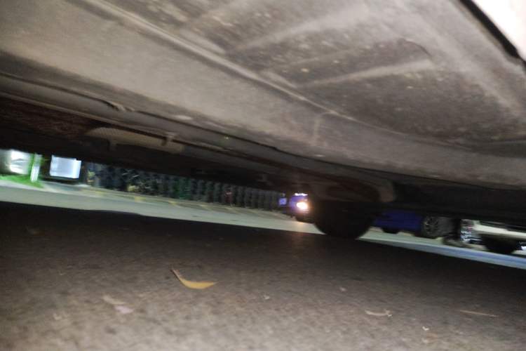 Used Peugeot 301 2014 1.6L Automatic Comfort Edition Chassis Front Left