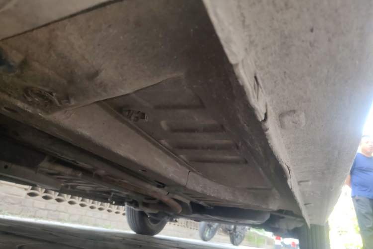 Used Peugeot 301 2014 1.6L Manual Comfort Edition Chassis Front Left