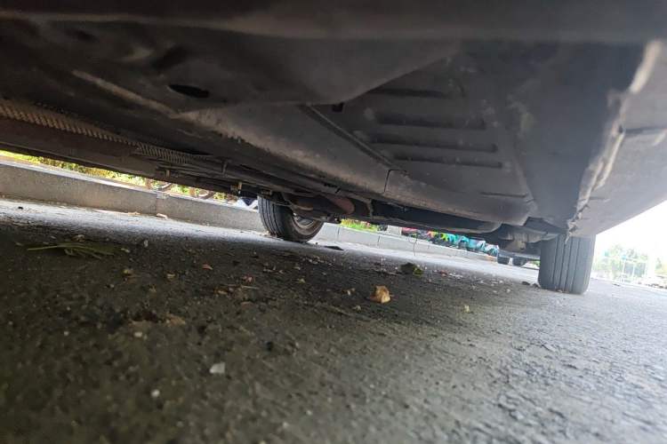 Used Peugeot 301 2014 1.6L Manual Comfort Edition Chassis Front Left