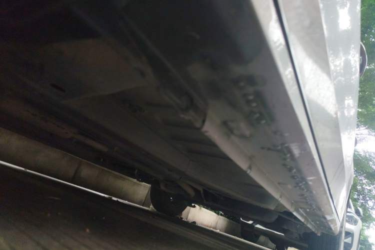 Used Peugeot 301 2014 1.6L Manual Comfort Edition Chassis Front Left