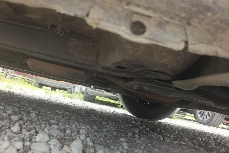 Used Peugeot 301 2014 1.6L Manual Comfort Edition Chassis Front Right