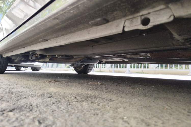 Used Peugeot 301 2014 1.6L Manual Comfort Edition Chassis Front Right