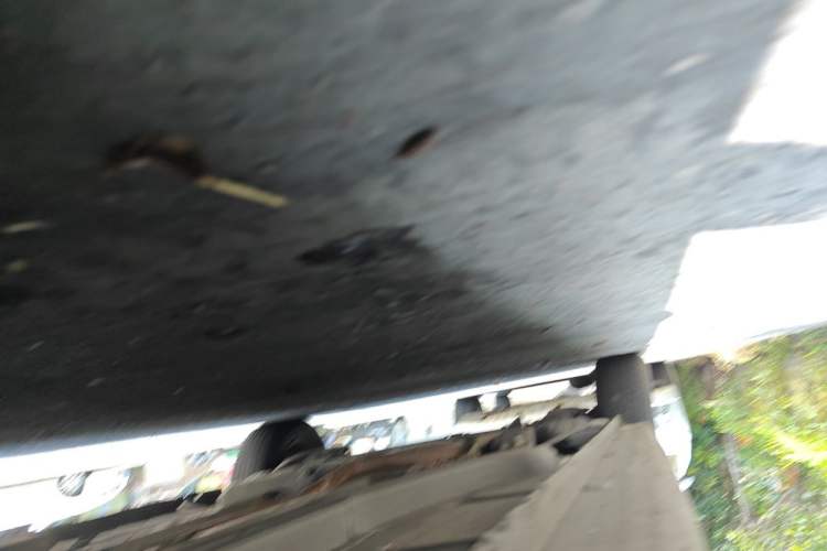 Used Peugeot 301 2014 1.6L Automatic Comfort Edition Chassis Front Right
