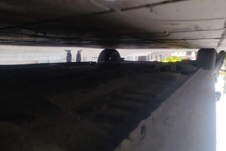 Used Peugeot 301 2014 1.6L Manual Comfort Edition Chassis Front Right