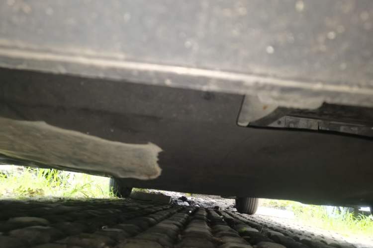 Used Peugeot 301 2014 1.6L Automatic Comfort Edition Chassis Front