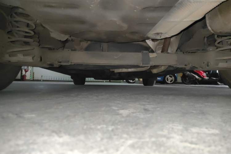 Used Peugeot 301 2014 1.6L Automatic Luxury Edition Chassis Rear