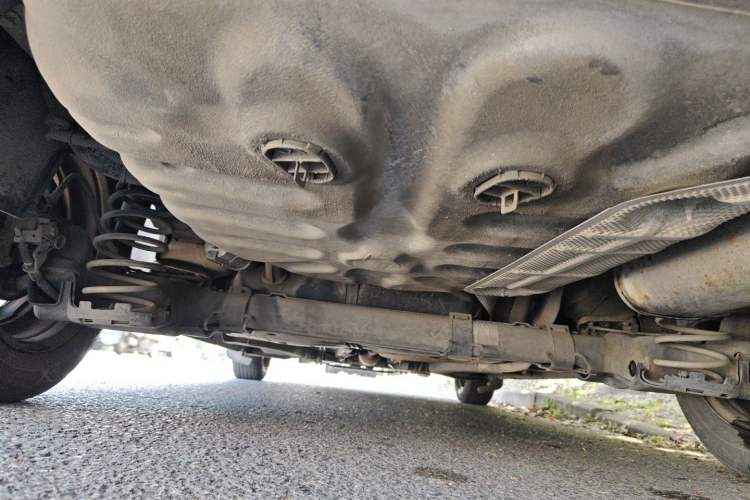 Used Peugeot 301 2014 1.6L Manual Comfort Edition Chassis Rear