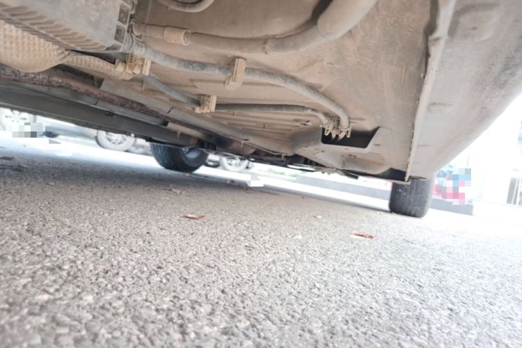 Used Peugeot 301 2014 1.6L Manual Comfort Edition Chassis Rear Right