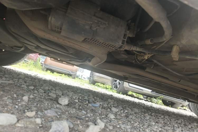 Used Peugeot 301 2014 1.6L Manual Comfort Edition Chassis Rear Right