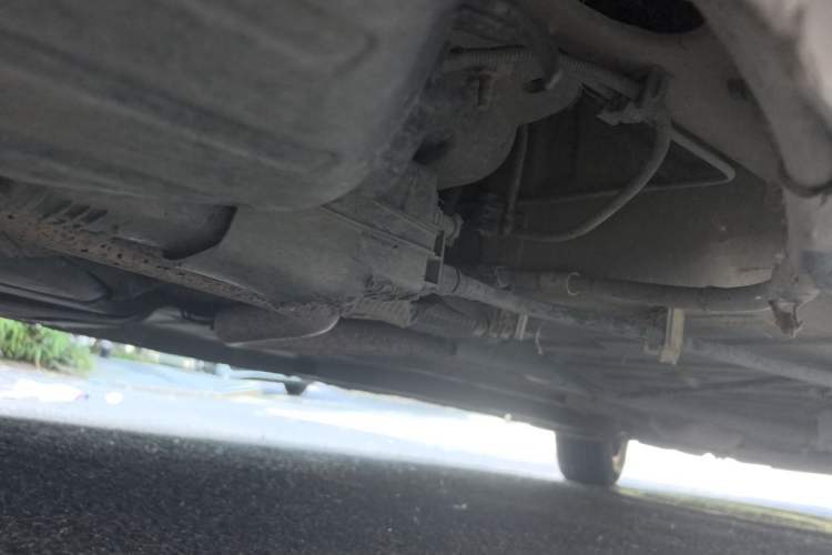 Used Peugeot 301 2014 1.6L Automatic Comfort Edition Chassis Rear Right