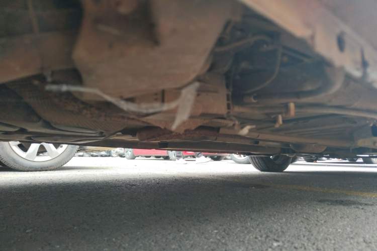 Used Peugeot 301 2014 1.6L Automatic Comfort Edition Chassis Rear Right