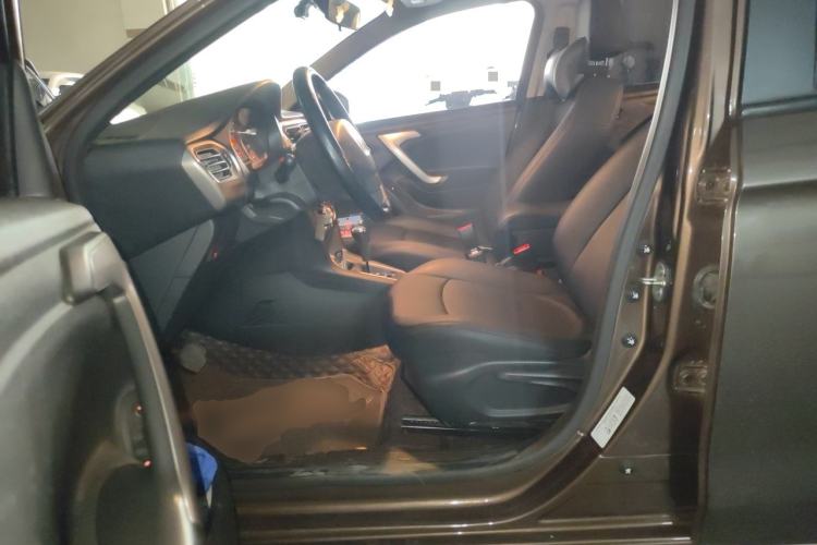 Used Peugeot 301 2014 1.6L Automatic Luxury Edition Driver Seat