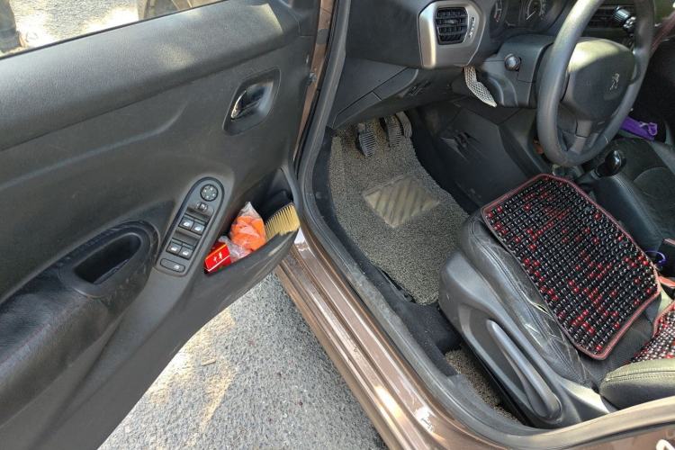 Used Peugeot 301 2014 1.6L Manual Comfort Edition Driver Seat