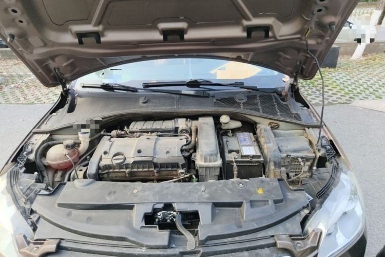 Used Peugeot 301 2014 1.6L Manual Comfort Edition Engine Bay