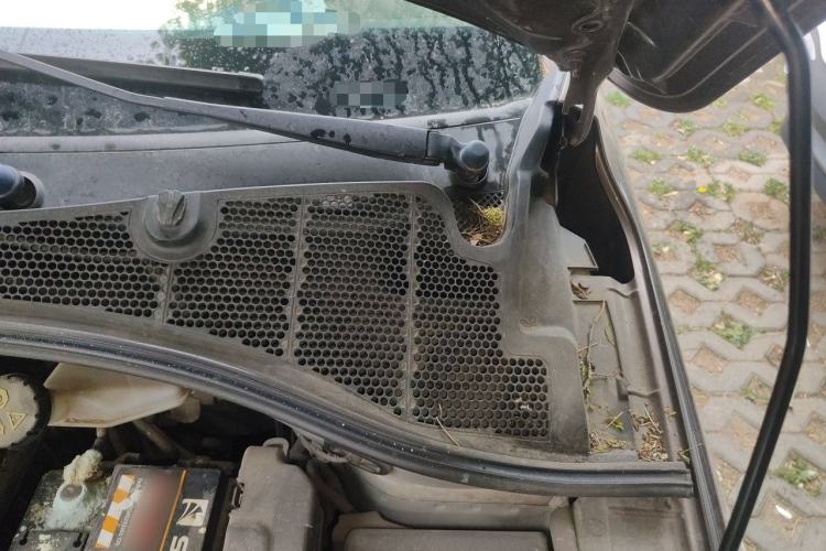 Used Peugeot 301 2014 1.6L Automatic Comfort Edition Engine Bay Left