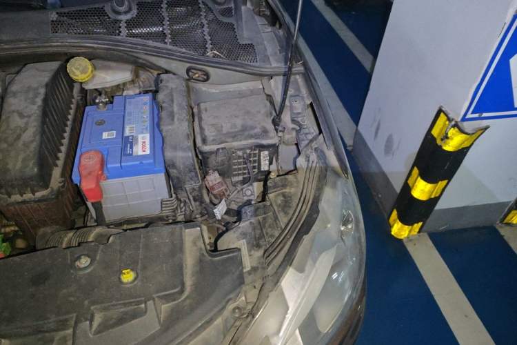 Used Peugeot 301 2014 1.6L Automatic Comfort Edition Engine Bay Left