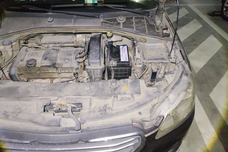 Used Peugeot 301 2014 1.6L Manual Comfort Edition CNG Engine Bay Left