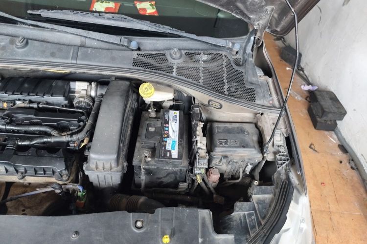 Used Peugeot 301 2014 1.6L Automatic Comfort Edition Engine Bay Left