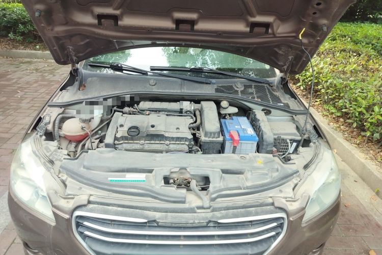Used Peugeot 301 2014 1.6L Manual Comfort Edition Engine Bay