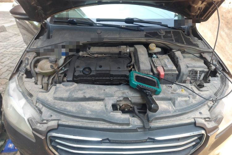 Used Peugeot 301 2014 1.6L Automatic Luxury Edition Engine Bay