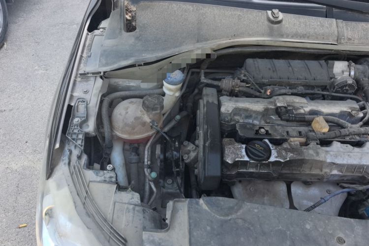 Used Peugeot 301 2014 1.6L Automatic Comfort Edition Engine Bay Right