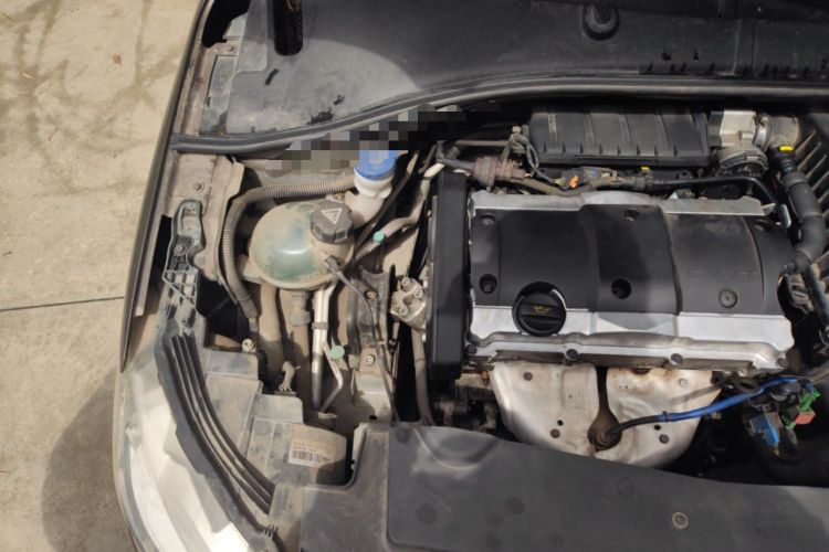 Used Peugeot 301 2014 1.6L Manual Comfort Edition Engine Bay Right