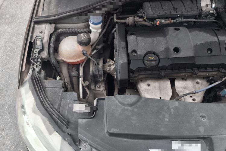 Used Peugeot 301 2014 1.6L Manual Comfort Edition Engine Bay Right