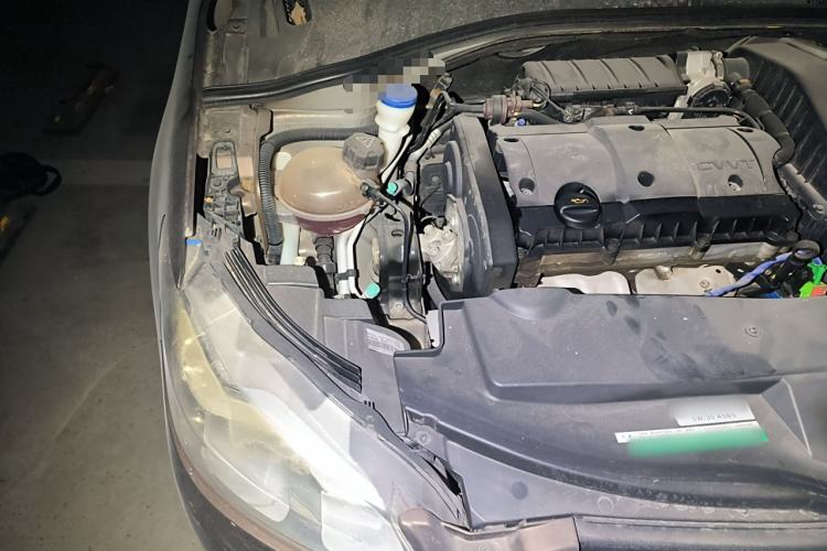 Used Peugeot 301 2014 1.6L Automatic Comfort Edition Engine Bay Right