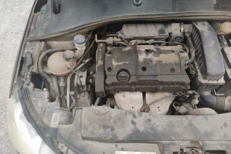 Used Peugeot 301 2014 1.6L Manual Luxury Edition Engine Bay Right
