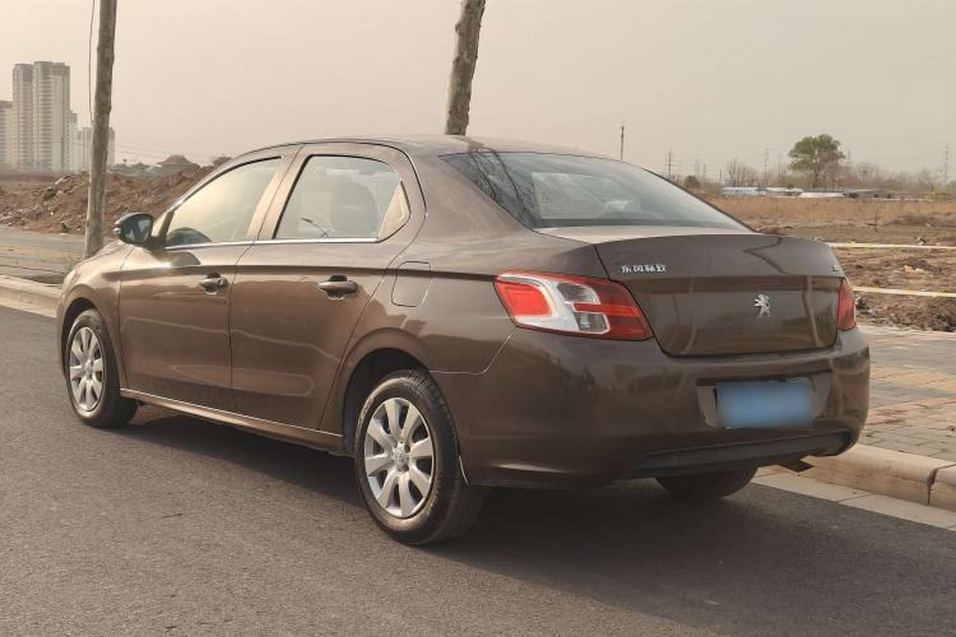 Used Peugeot 301 2014 1.6L Automatic Comfort Edition Exterior 3