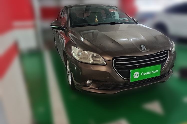 Used Peugeot 301 2014 1.6L Manual Luxury Edition Front Right 45 Deg