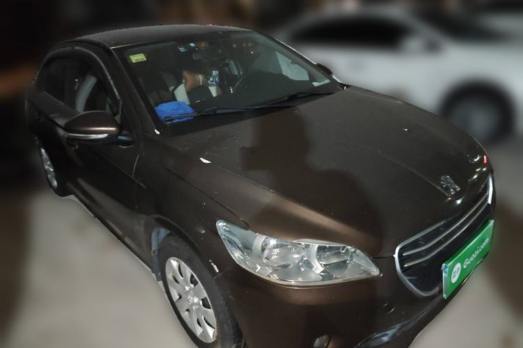 Used Peugeot 301 2014 1.6L Automatic Comfort Edition Front Right 45 Deg