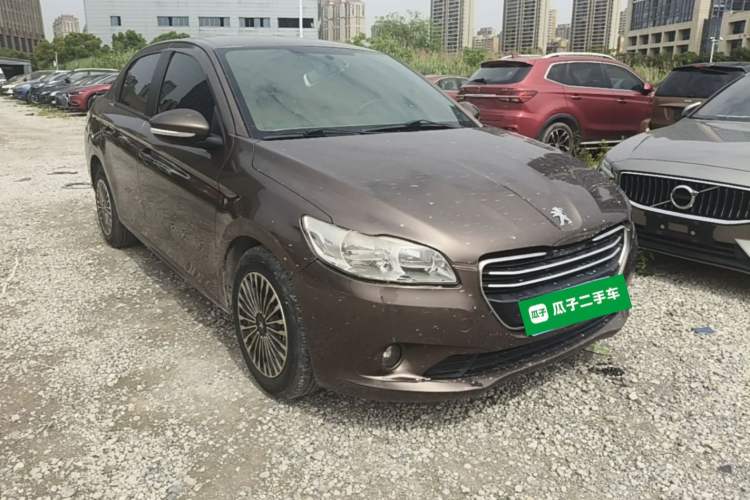 Used Peugeot 301 2014 1.6L Manual Comfort Edition Front Right 45 Deg