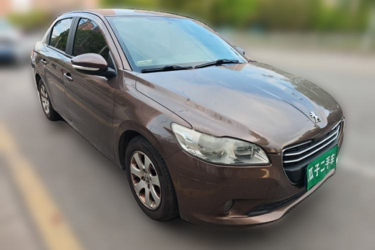 Used Peugeot 301 2014 1.6L Manual Comfort Edition Front Right 45 Deg