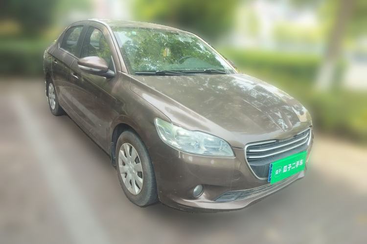 Used Peugeot 301 2014 1.6L Manual Comfort Edition Front Right 45 Deg
