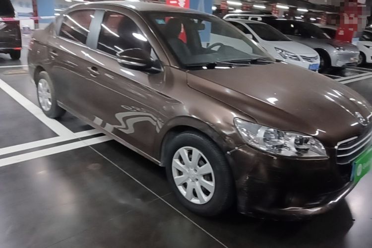 Used Peugeot 301 2014 1.6L Manual Comfort Edition Front Right 45 Deg